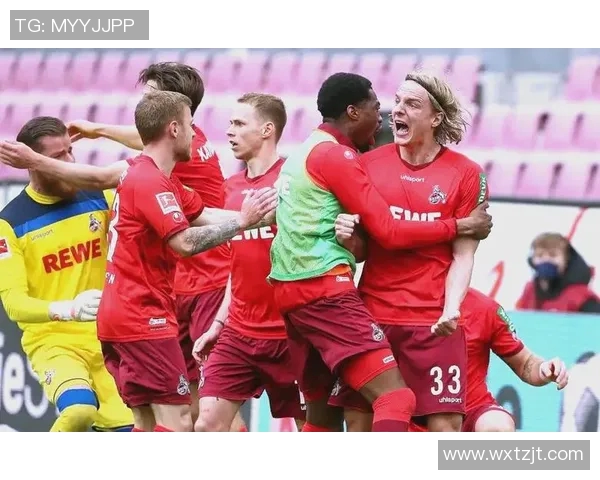 今天NBA焦点战:黄峰对决太阳,谁能在激烈对抗中笑到最后 今天NBA焦点战:黄峰对决太阳,谁能在激烈对抗中笑到最后