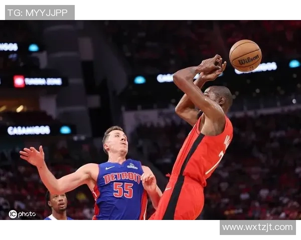 火箭队在与活塞队的较量中遭遇失利的原因分析与比赛回顾