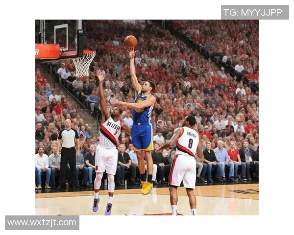 2016年3月12日勇士队与开拓者队激战成名的经典对决回顾