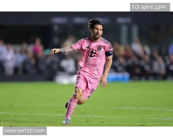 梅西助攻三次助力巴黎逆转巴萨成功晋级欧冠八强