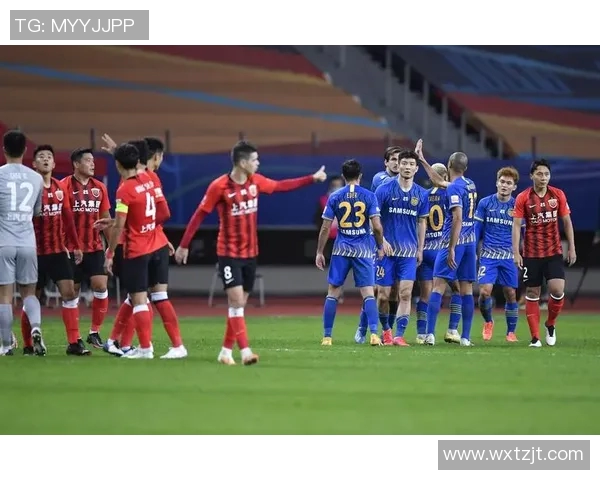 上港与苏宁对决分析：战术布局与球员表现的深度剖析