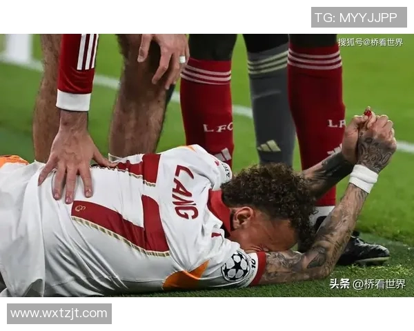 利物浦与巴萨激战成平局比分揭晓引发球迷热议