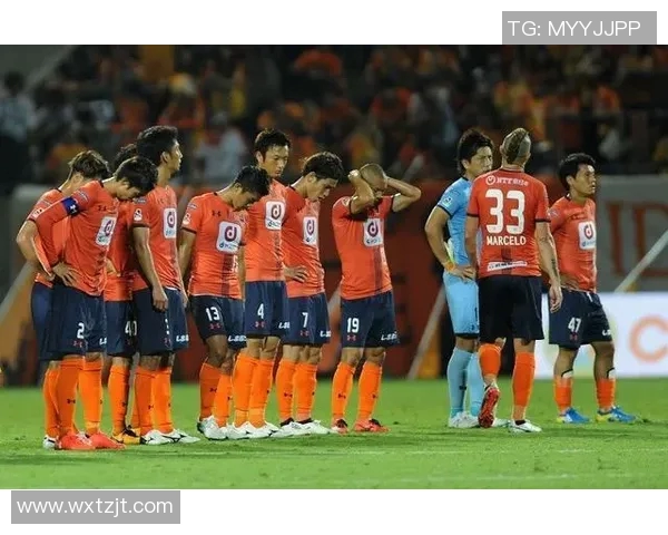 新天鹅与大宫松鼠的激烈对决揭示了日本职业足球的魅力与挑战 新天鹅与大宫松鼠的激烈对决揭示了日本职业足球的魅力与挑战